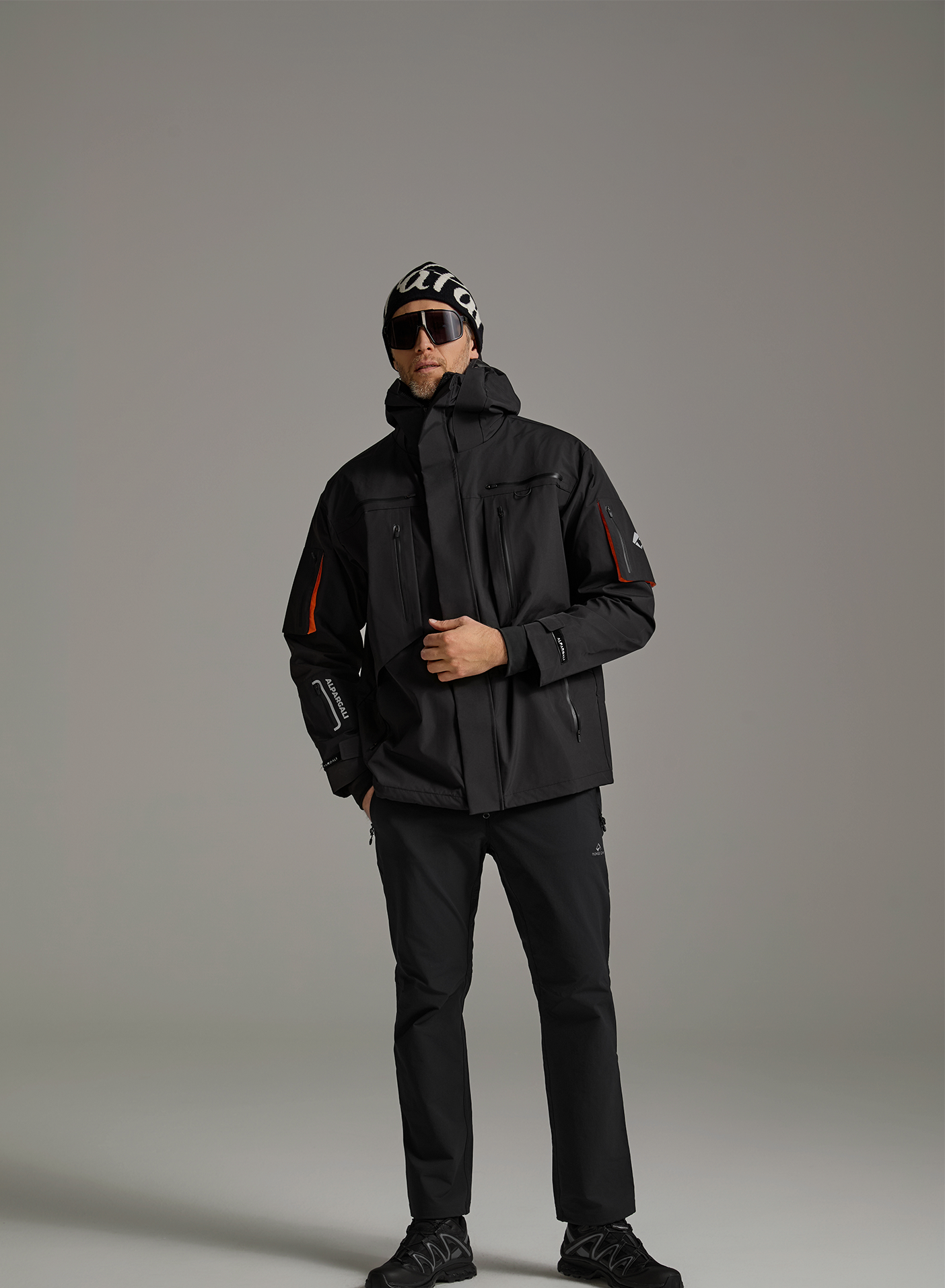 Black|04