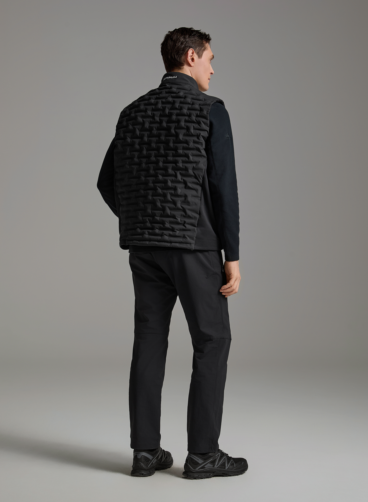 Black|07