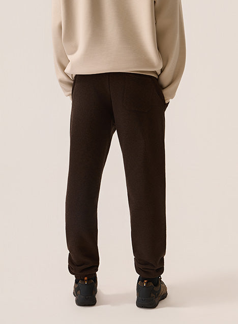 Brown|06