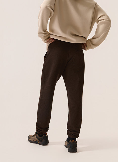 Brown|07